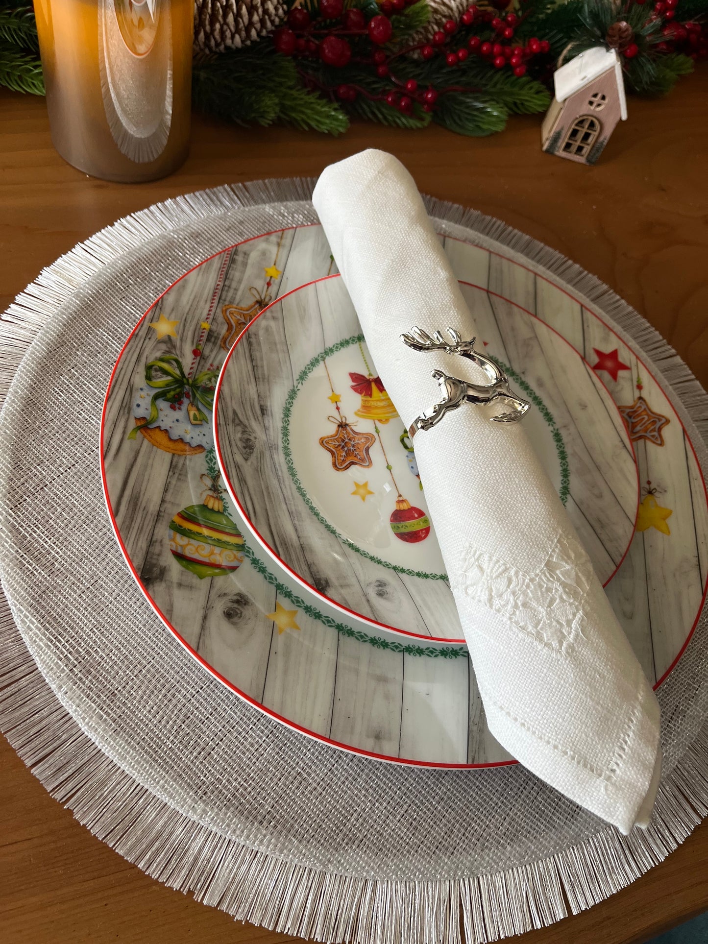 Fabric White Embroidery Napkin 42x42cm