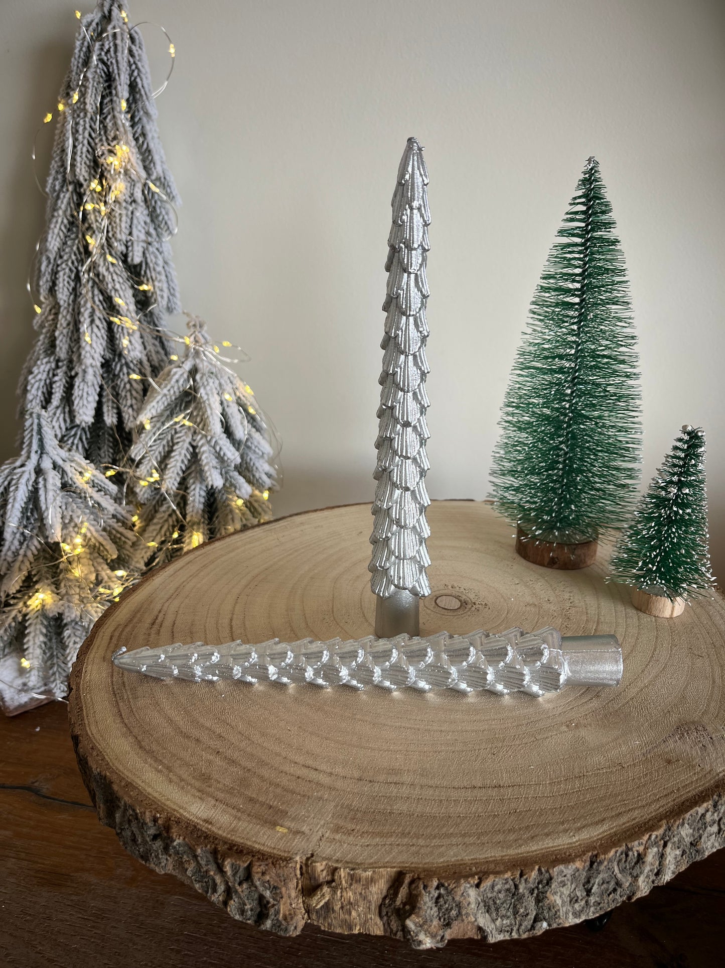 Christmas Set of 2 Tree Candles 20cm