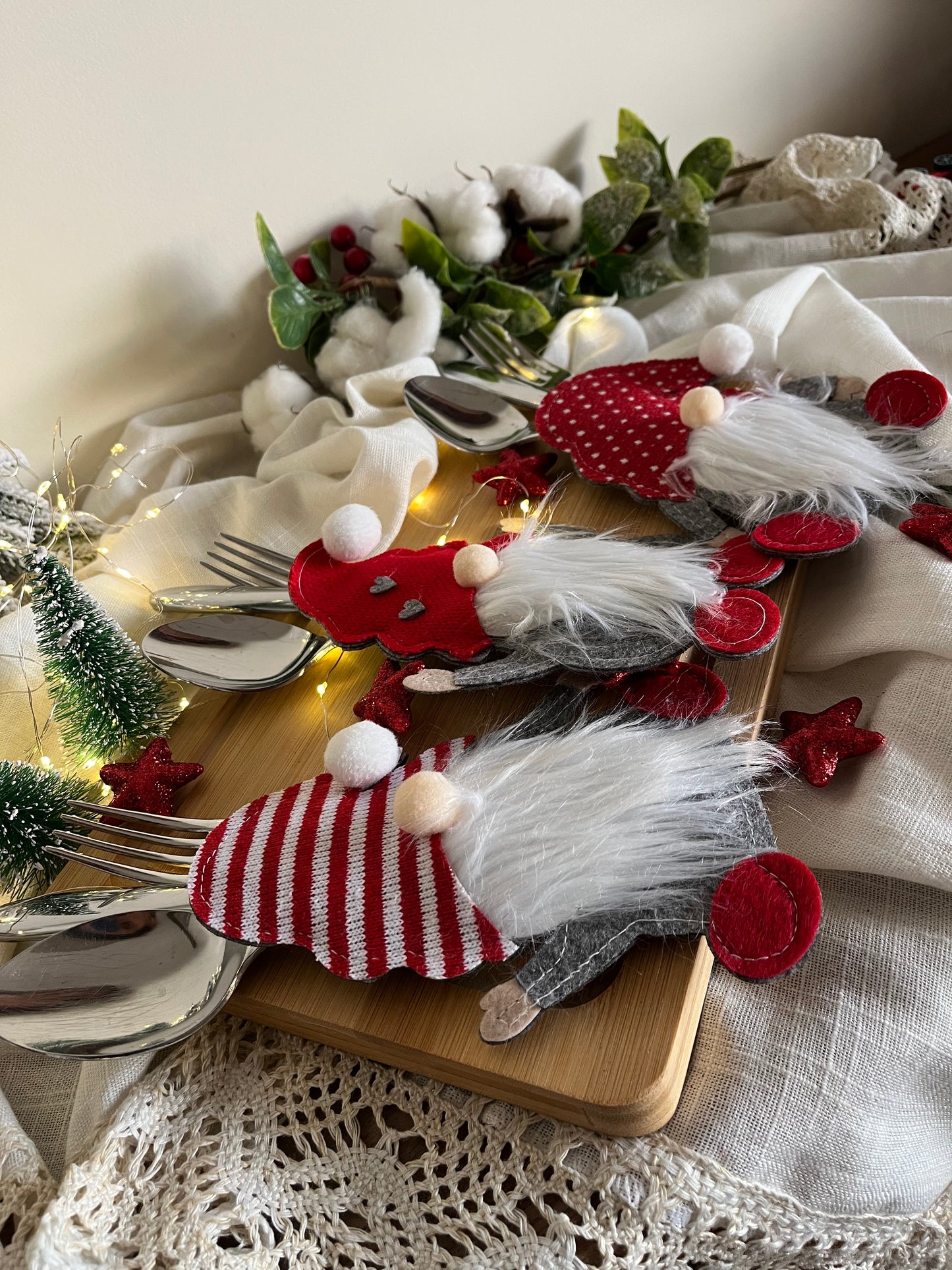 Christmas Gnomes Cutlery Holders Set