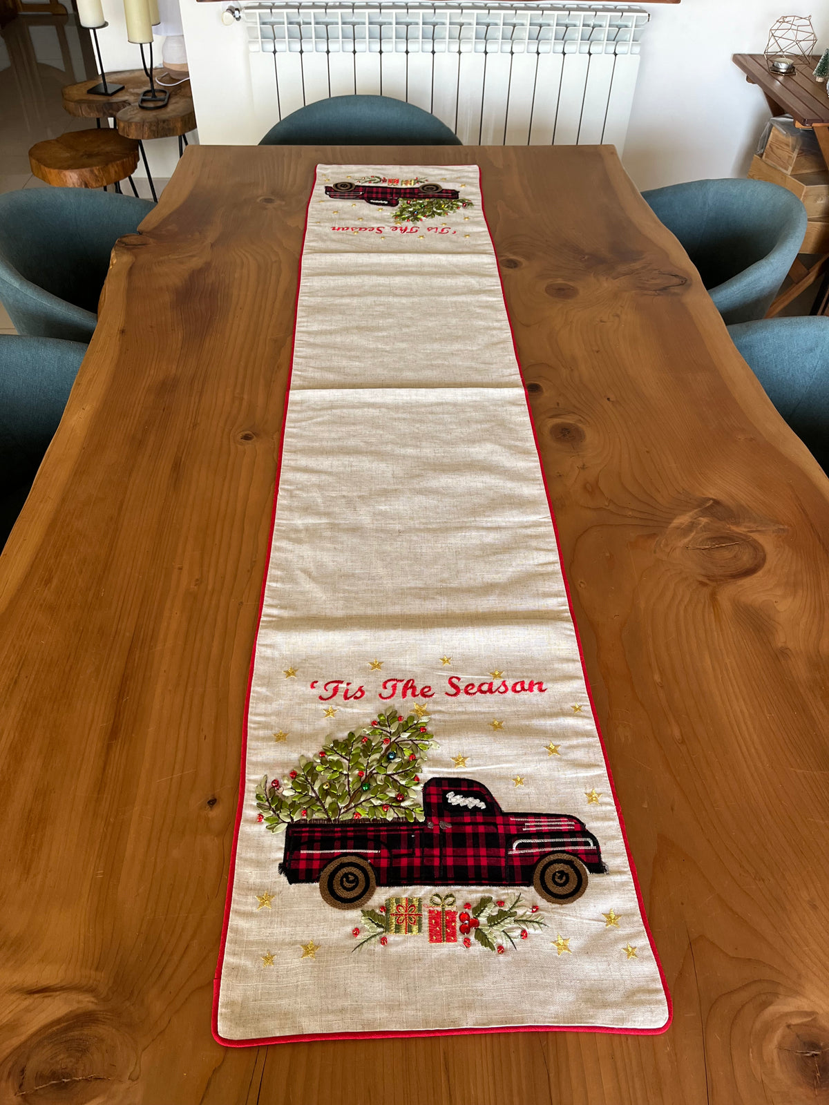 Christmas Car Table Runner