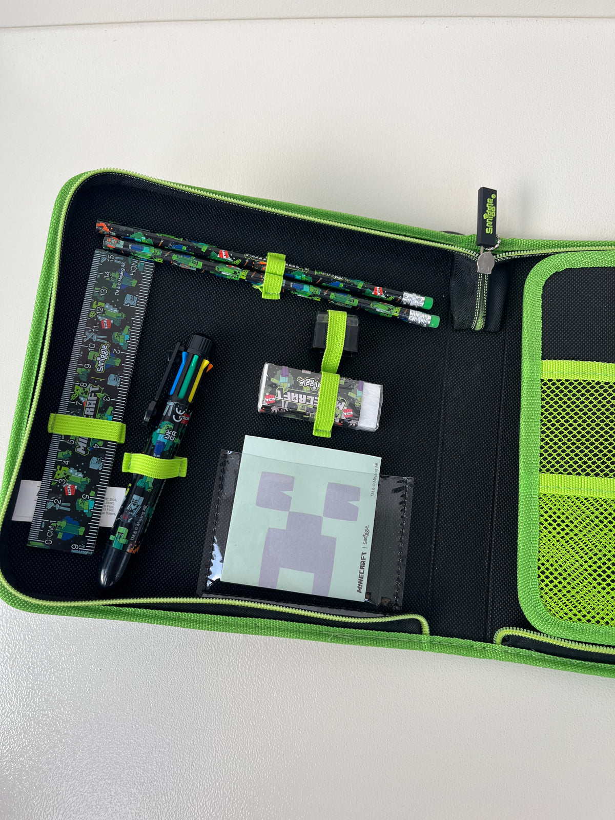 Smiggle Minecraft Stationery Kit