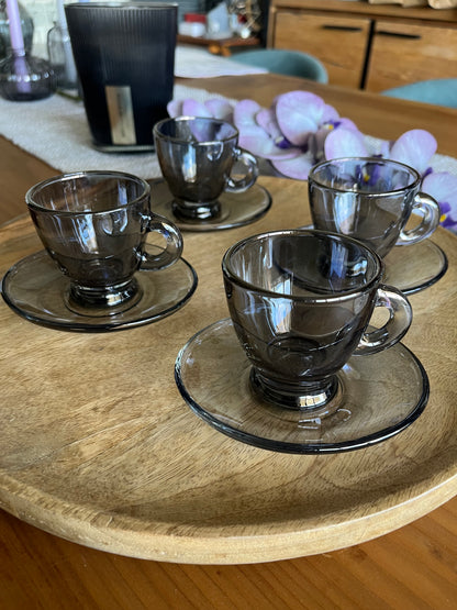 Coffee cups & saucers