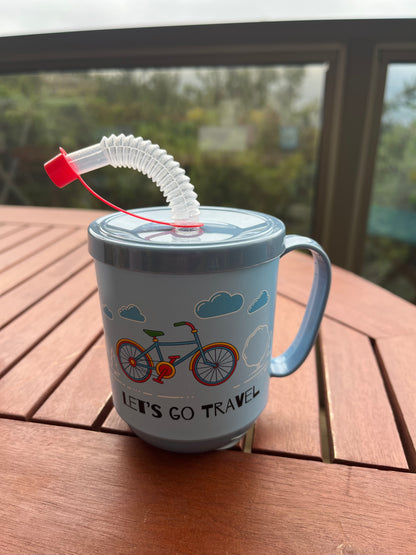 Kids straw cup with handle