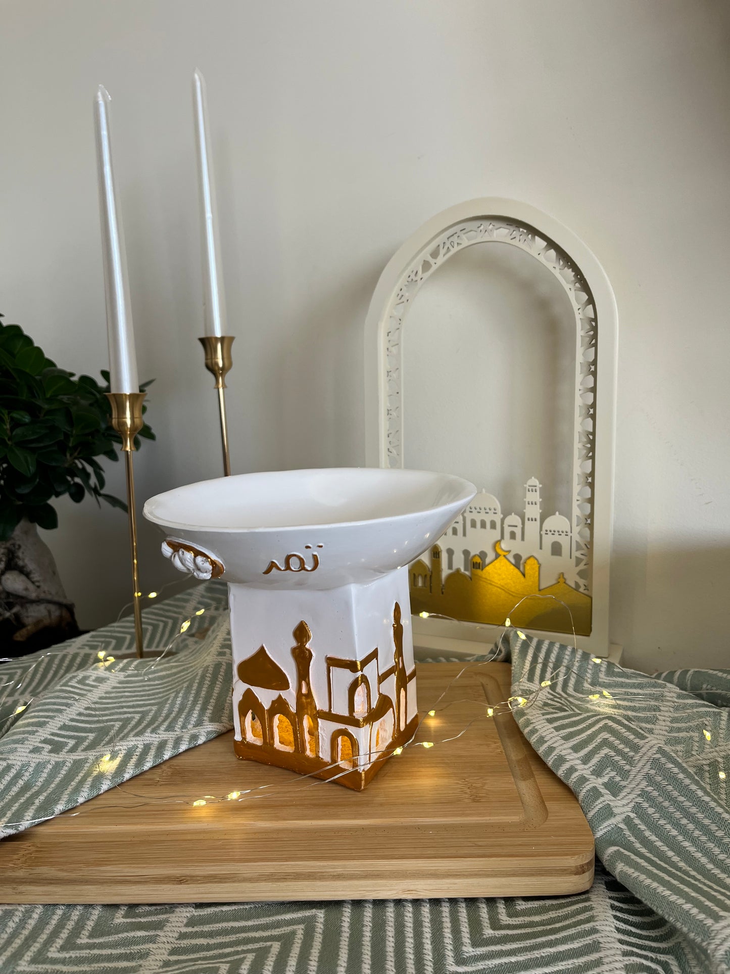 Ramadan Decorative White & Gold Plate with lights