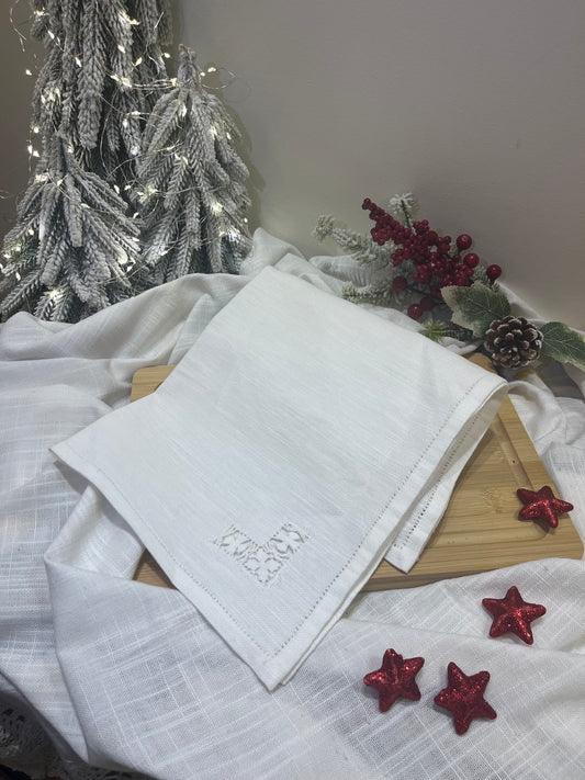 Fabric White Embroidery Napkin 42x42cm