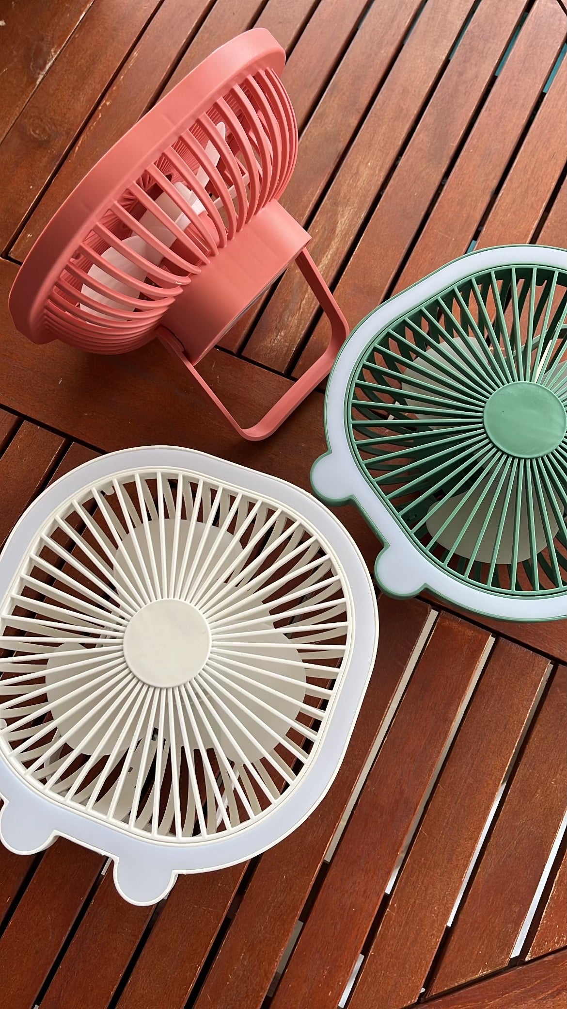 Medium Rechargeable Fan