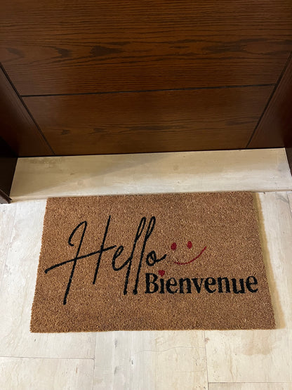 Hello Bienvenue Doormat