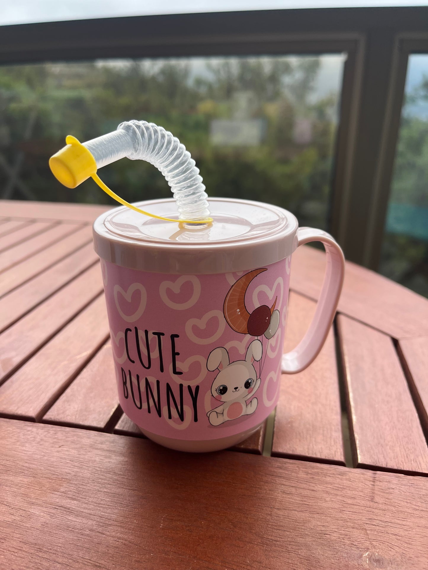Kids straw cup with handle