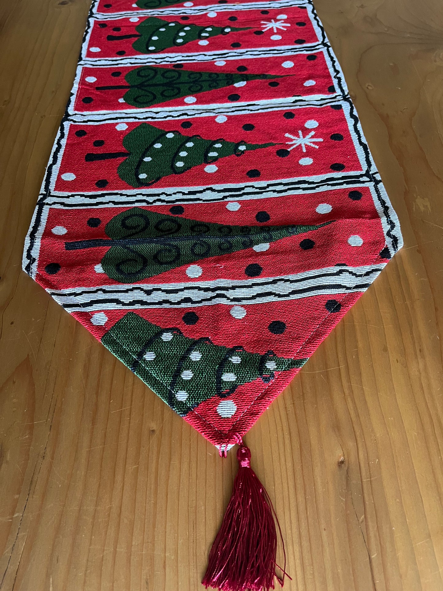 Christmas Trees Table Runner