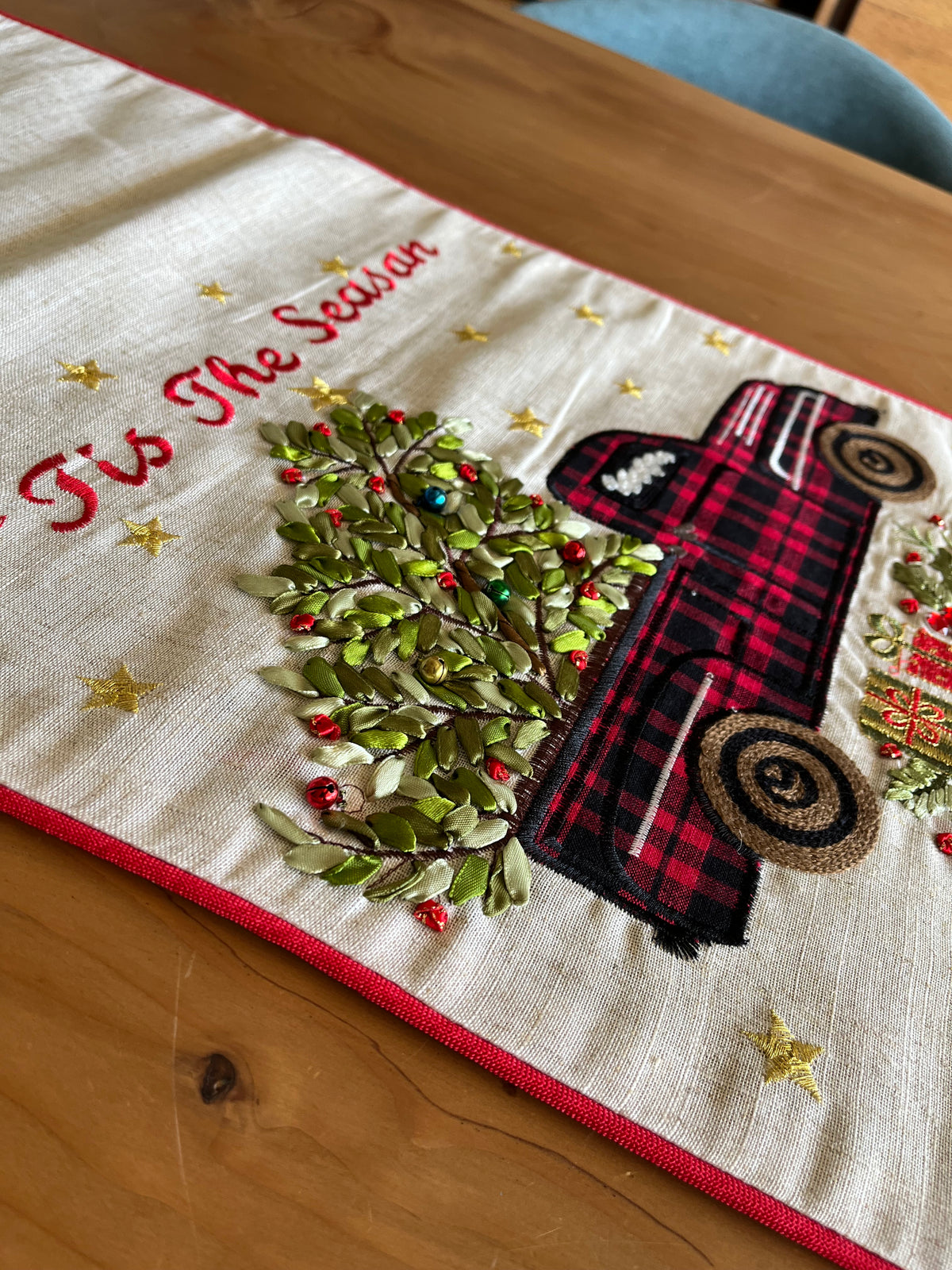 Christmas Car Table Runner
