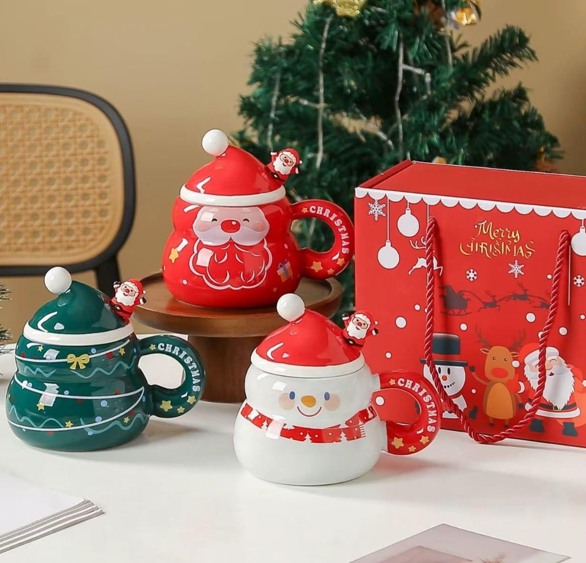 Christmas Ceramic Mug With Cover & Spoon
